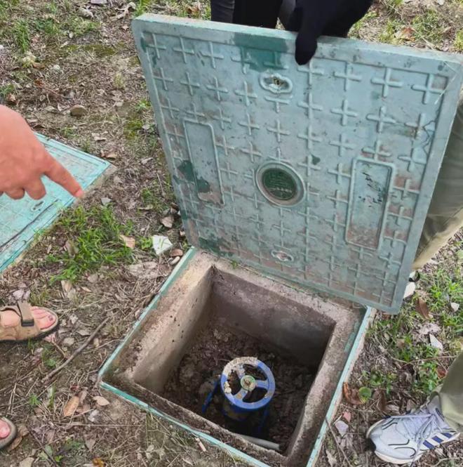 户的超级大盘近1200万元维修金成了某些人的“提款机”!业委会原主任被抓AG旗舰厅·(中国)网站太离谱!“小区内竟要修路114公里”5000多(图1) 户的超级大盘近1200万元维修金成了某些人的“提款机”!业委会原主任被抓AG旗舰厅·(中国)网站太离谱!“小区内竟要修路114公里”5000多(图1)